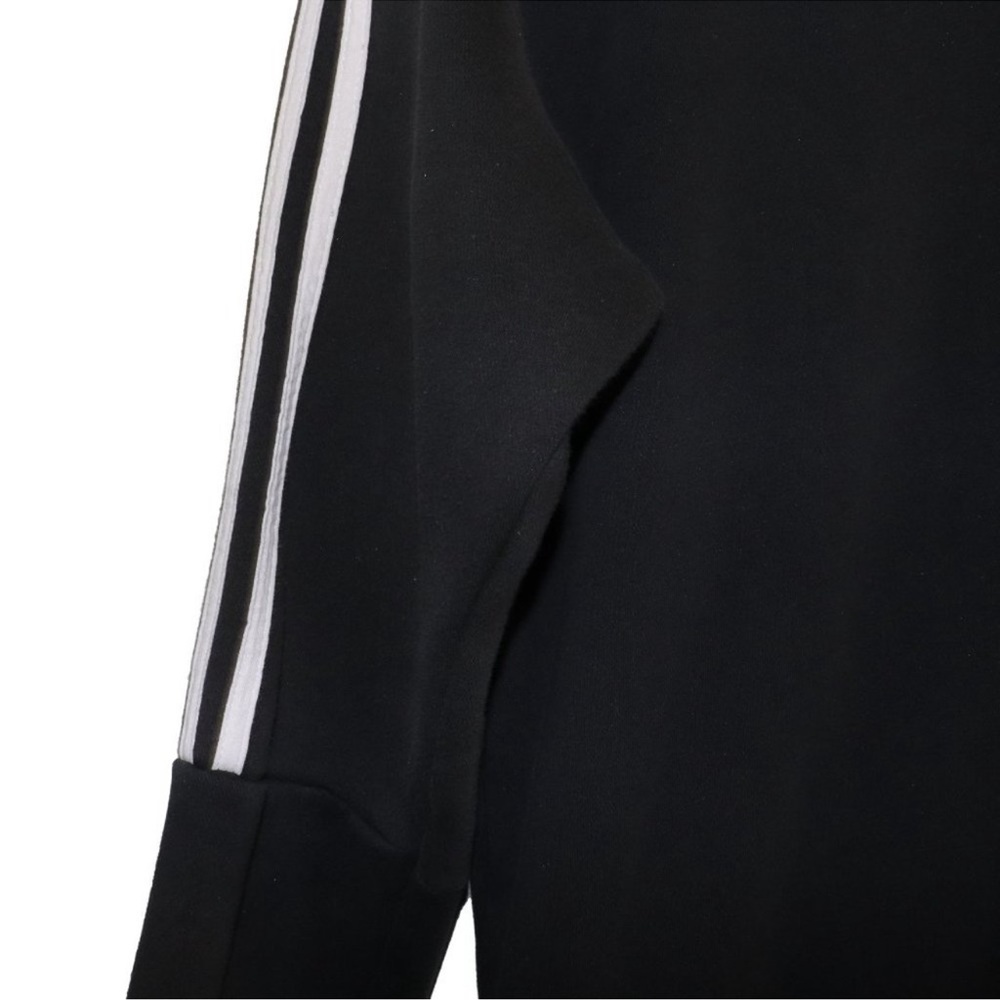 🖤Adidas Essentials Three Stripe Black Crewneck Sweatshirt - Picture 4 of 5